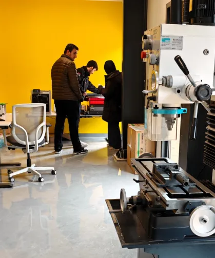 Milli Teknoloji Atölyesi'nde bilim ve teknoloji rüzgarı