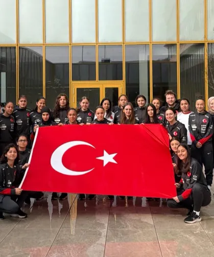 U17 Kız Milli Takımı'ndan 18 Mart'ta anlamlı duruş