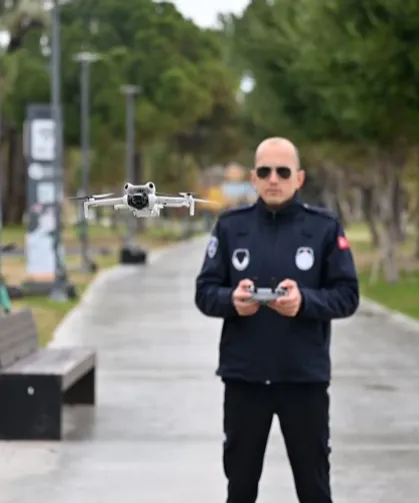 Antalya Büyükşehir zabıtasından dronla denetim