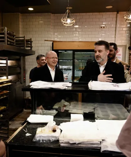 Bursa'da Başkan Vekili Şahin Biba ilk mesaisine ziyaretlerle başladı