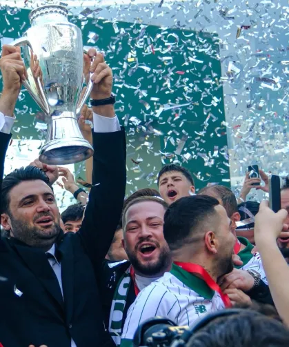 Bursaspor tarih yazdı... Kupasına kavuştu!