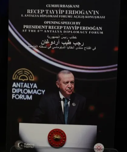 Cumhurbaşkanı Erdoğan'ın ADF konuşması kitabı 3 dilde yayında