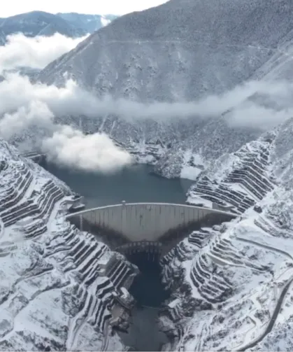 DSİ: Deriner Barajı 2025'te rekor elektrik üretti