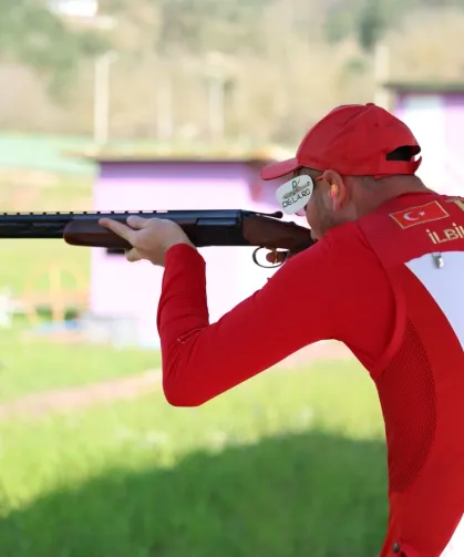 Kocaeli'nin yetiştirdiği milli sporcu attığını vurdu! Kocaeli'nin altın nişancısı