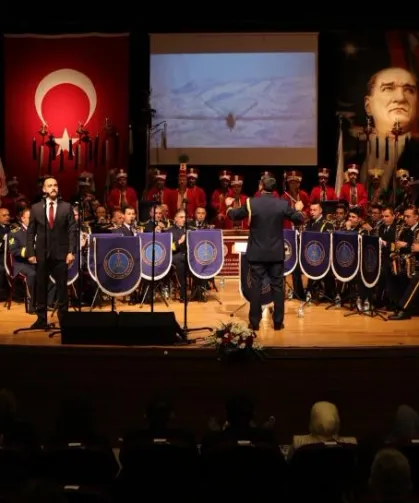 Kütahya'da İstiklale giden yolda Türkiye şehitlerini andı