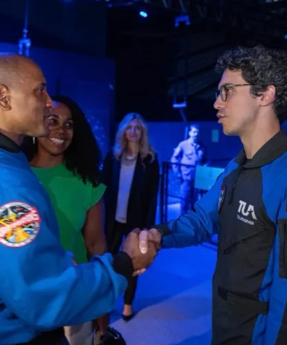 Türk astronot Atasever'den nostaljik ve hedef mesajlı paylaşım