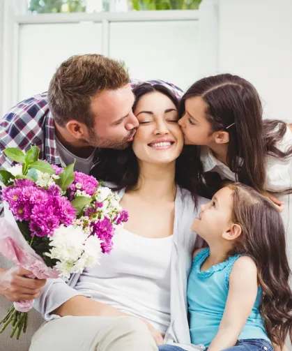 Anneler için en değerli hediye tek başına olmadığını hissettirmek
