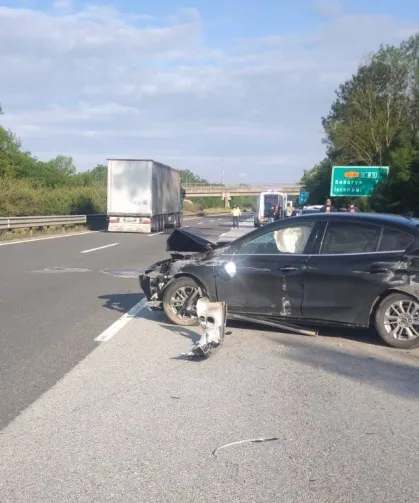 Düzce'de alkollü sürücü zincirleme kazaya yol açtı: 3 Yaralı