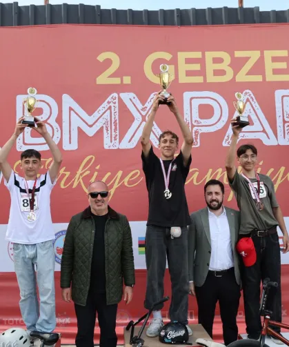 Gebze'de BMX Park Türkiye Şampiyonası nefes kesti