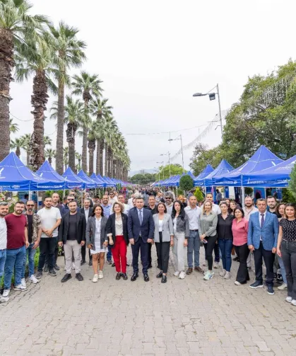 İzmir Balkon-Bahçe Bitkileri Festivali başladı