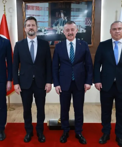 Macaristan Büyükelçisi Matis, Büyükakın'a konuk oldu