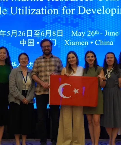 Antalya Büyükşehir Belediyesi Çin'deki Deniz Kaynakları Seminerine Katıldı