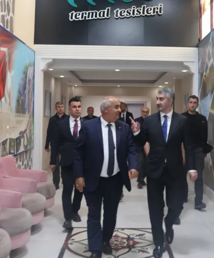Bakan Yardımcısı Tarıkdaroğlu Aziziye'de