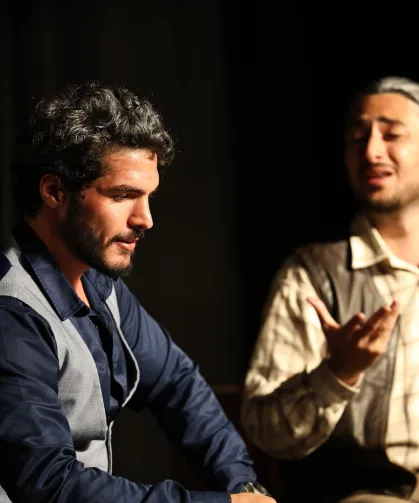 Genç Sahne'den alkış alan final... 6 aylık emek 'Kapılar' ile sahneye taşındı