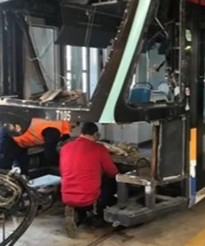 İzmir Metro araçlarını kendi gücüyle yeniliyor