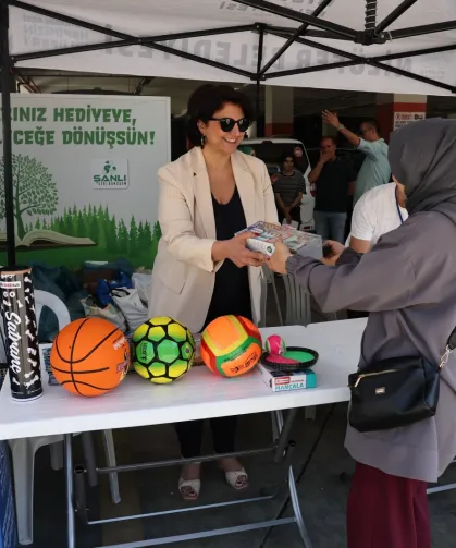 Nilüfer Belediyesi'nden Atık Kağıt Getirenlere Sürpriz Hediyeler