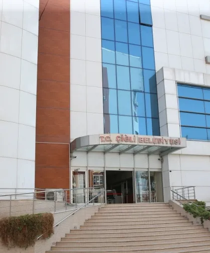 Çiğli'de Fakir Baykurt Roman Ödülü'nde bu yıl ödül verilmedi