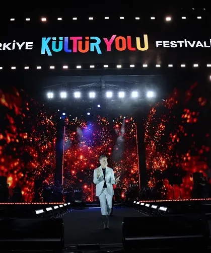 Konya'da Özcan Deniz rüzgarı esti