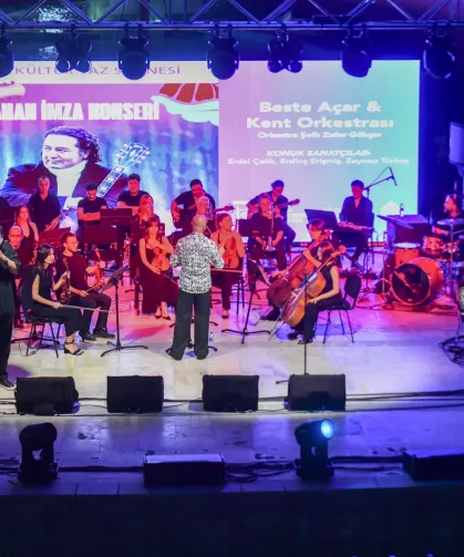 Ankara'da Kayahan şarkıları yankılandı