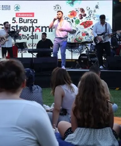 Bursa Gastronomi Festivali'nde müzik ziyafeti