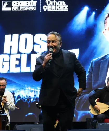 Çekmeköy'de horonlu gece... İsmail Türüt sahne aldı