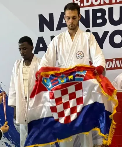 Karşıyakalı sporcu 'Ahmet Can' dünya üçüncüsü oldu