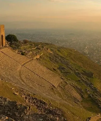 Bergama'nın binlerce yıllık tarihi UNESCO mirasıyla korunuyor