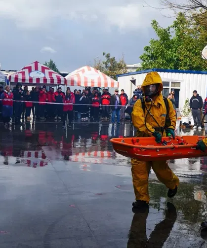Beylikdüzü'nde Türkiye'de bir ilk... KBRN Günleri düzenlendi