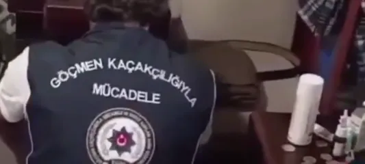 İstanbul'da göçmen kaçakçılığına 18 gözaltı