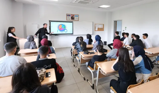 Bursa Büyükşehir’den gençlere afet bilinci eğitimi