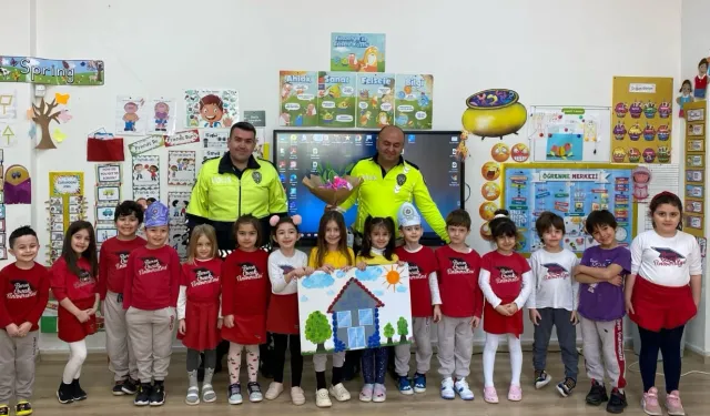 Bursa Gemlik’te miniklere trafik bilinci aşılandı