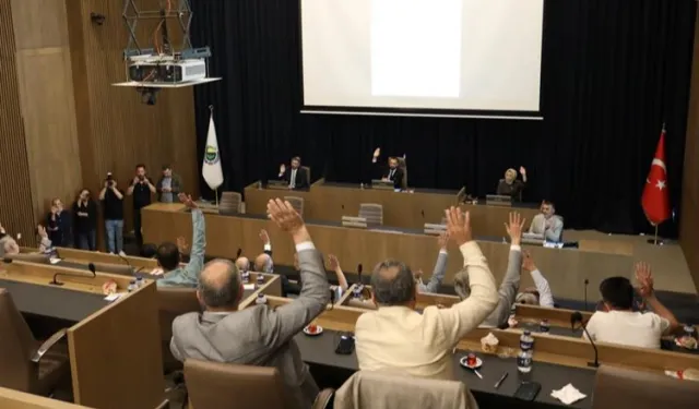 Bursa İnegöl'ün 2024 faaliyetlerine oy çokluğu kabul