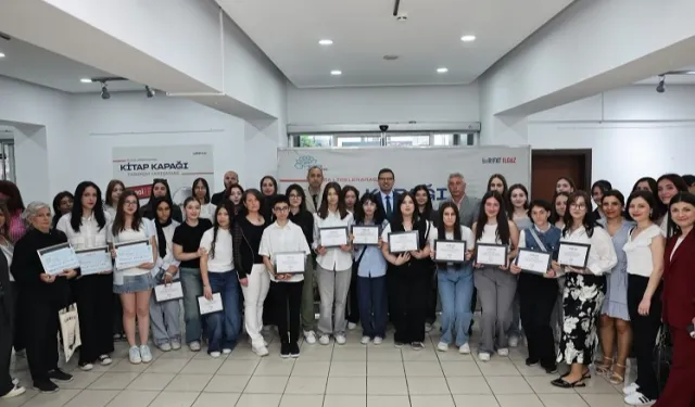 Bursa Nilüfer'de en iyi kitap kapağı tasarımlarına ödül