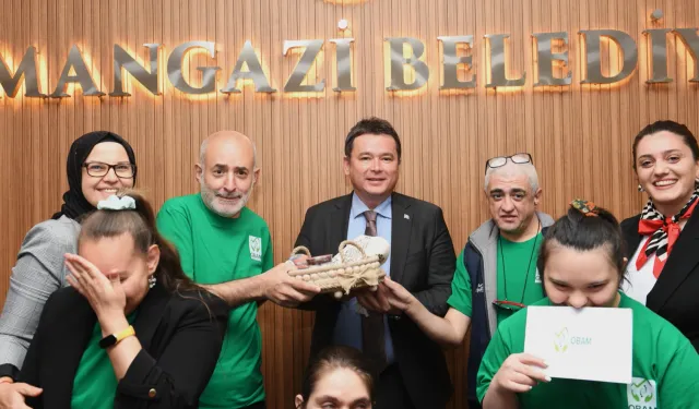Bursa Osmangazi'de engelli bireyler sordu Başkan Aydın cevapladı