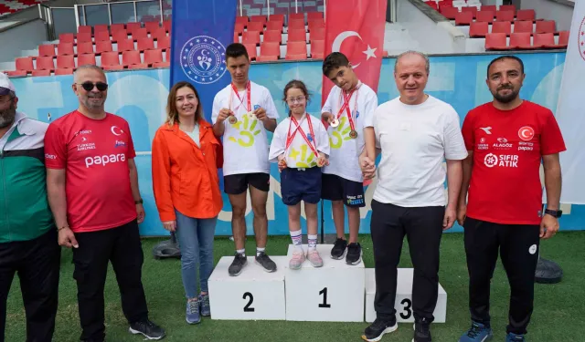 DOSD Meram Spor Kulübüne madalya yağmuru