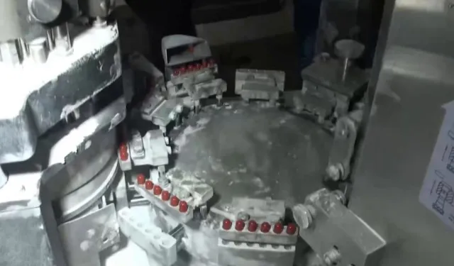 İstanbul’da dev uyuşturucu operasyonu... 15 ton bonzai üretilebilecek madde ele geçirildi