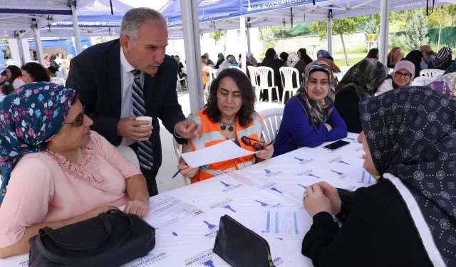 İzmir'de kadınlar arası dayanışma güçleniyor