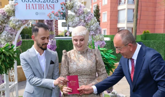 Konya Meram'da 42 çift '5.5.2025'te ‘Evet’ dedi