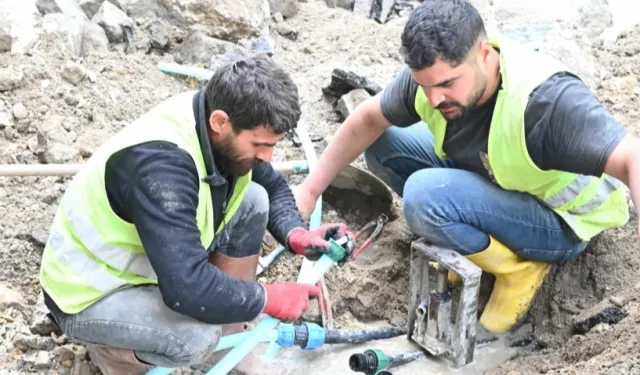 Manisa Demirci’de altyapı seferberliği sürüyor