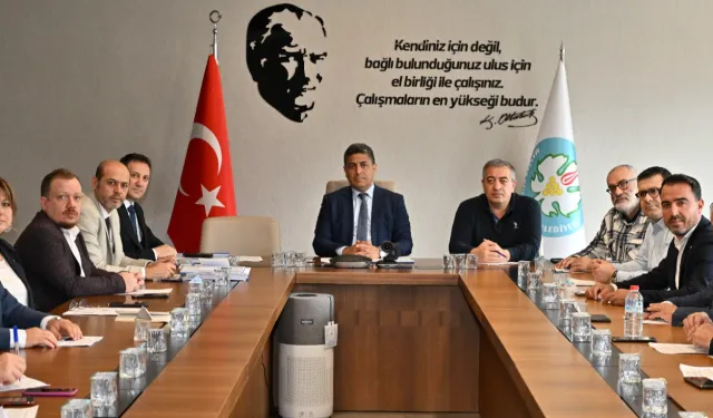 Manisa'da yeni encümen üyeleriyle ilk toplantı yapıldı