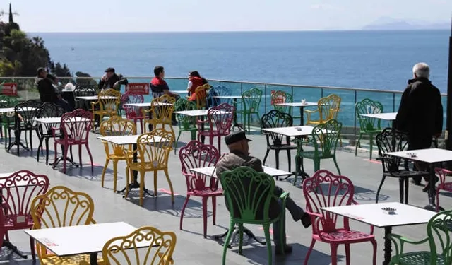 Antalya'da sosyal tesisler bayram süresince hizmette