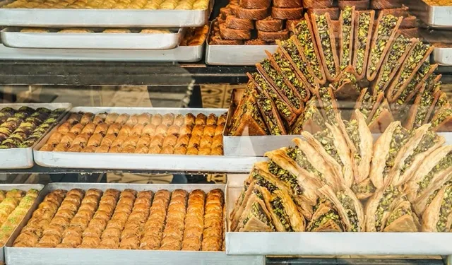 Bayramda tatlı keyfi için uzman önerileri... Tatlının doğru zamanı öğle sonrası