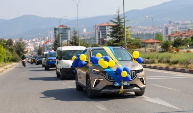 Bilecik'te sünnet töreninde TOGG’lu kortej