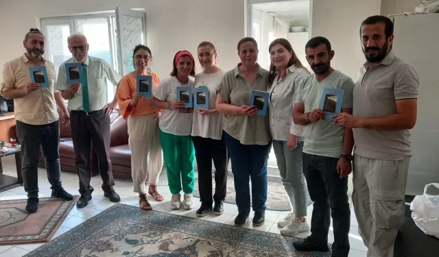 Bursa'da şiir, tiyatro ve dayanışma... Nihal Cevher’den SMA’lı bebek için anlamlı adım