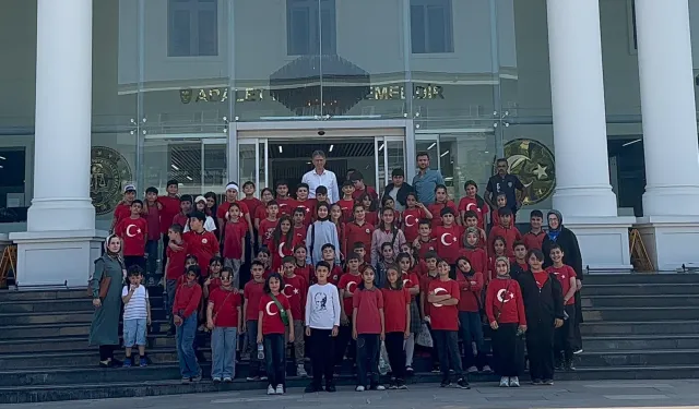 Düzce’de minik öğrencilerden Adliye ziyareti