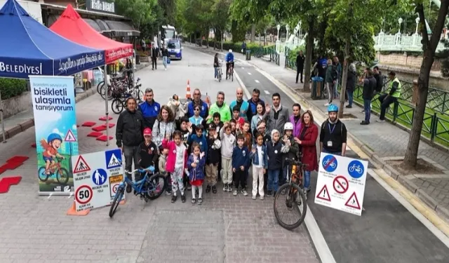 Eskişehir'de yollar bisikletlerin