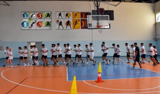 DBB, öğrencileri BESYO sınavlarına ücretsiz hazırlıyor