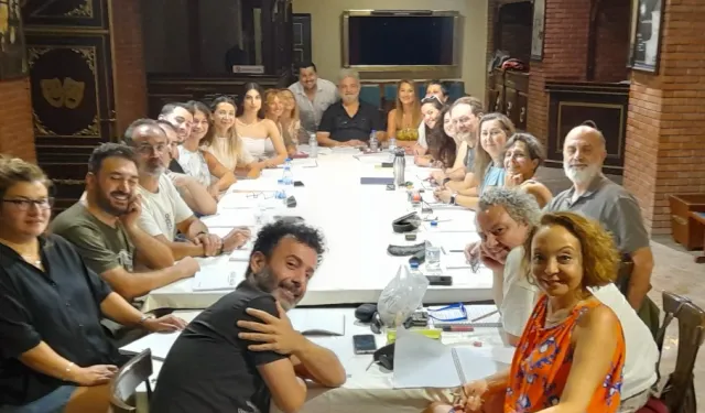  Eskişehir Şehir Tiyatroları’ndan yeni sezonda “Cadı Kazanı”