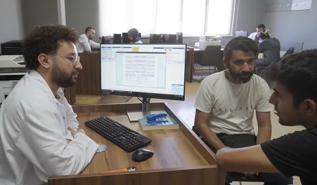 GASMEK, tercih döneminde öğrencilerin yanında
