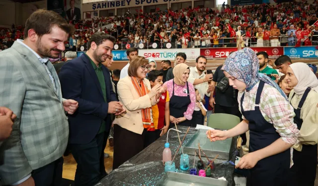 Gaziantep’te 55 bin öğrenciyle yaz olimpiyatlarına veda